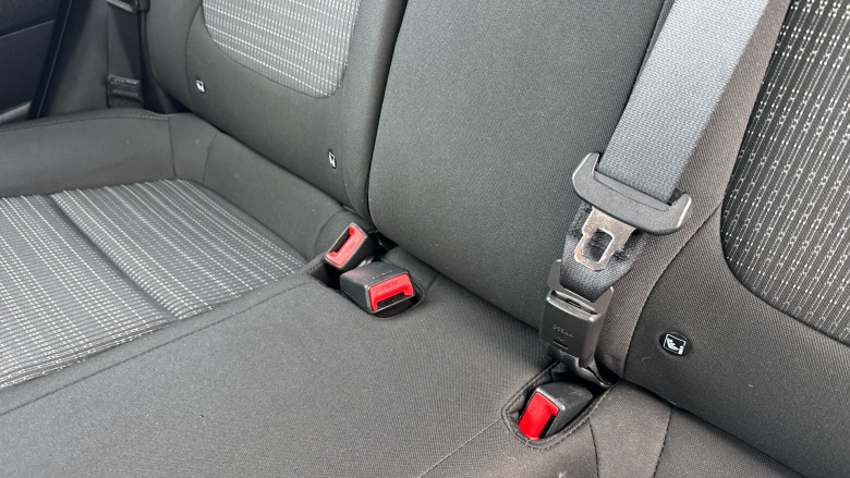 Kia Stonic 1.4 MPi 2 5dr Petrol Estate